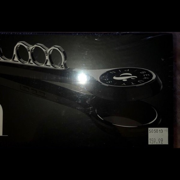 Pincurl iron with foil pods